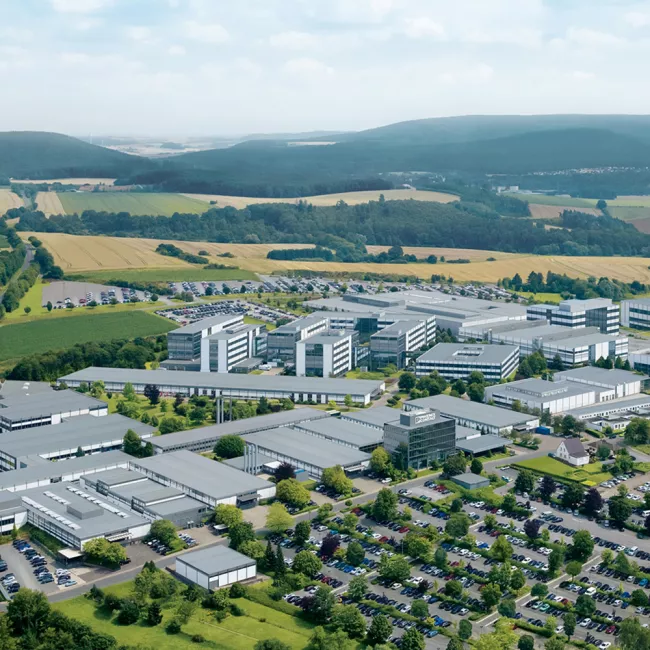 Elektronische Schlüsselübergabe für Betriebs- und Fahrzeugschlüssel bei Phoenix Contact